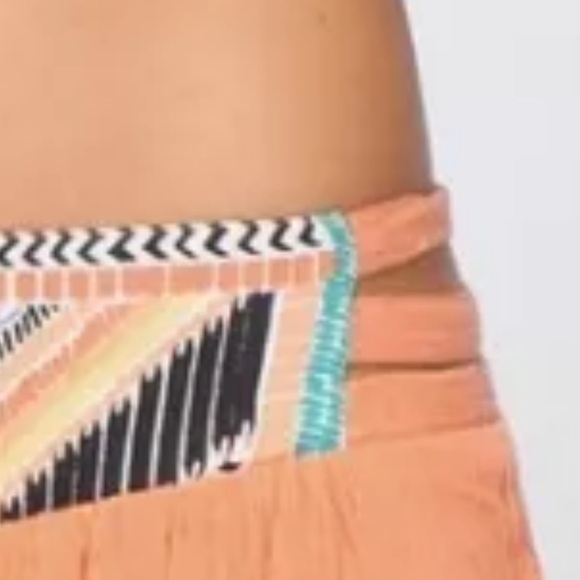 Rip curl sun warrior rust colored flow shorts size small. - Picture 3 of 5